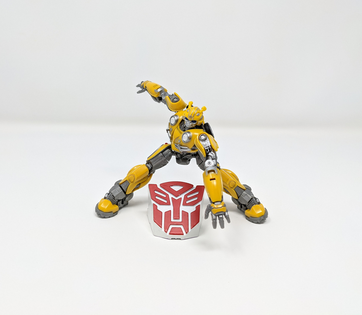 /バンブルビー塗装製作完成品　トランペッター アクションフィギュア並みの可動域！)トランペッター製 童友社
