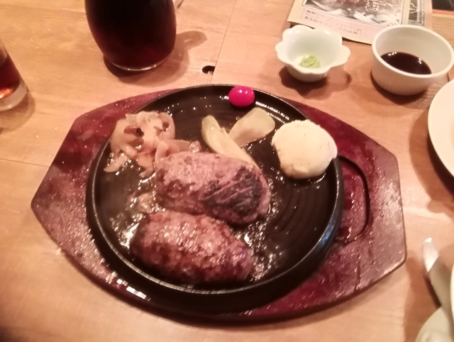 ハンバーグのランチ