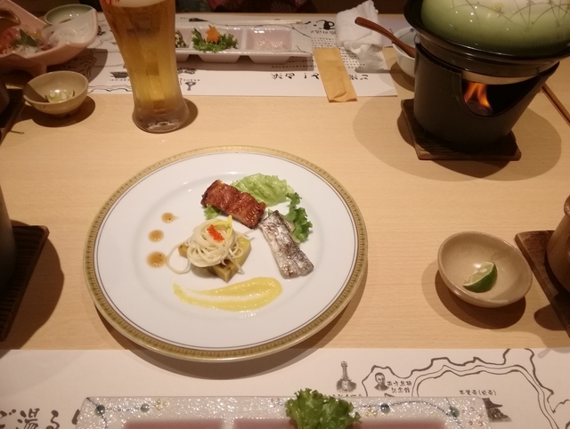 f:id:TsuSUZUKI:20191112054707j:image 焼き物2種(太刀魚と穴子蒲焼き)