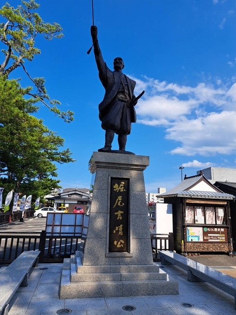 松江城堀尾吉晴公銅像 2023 
