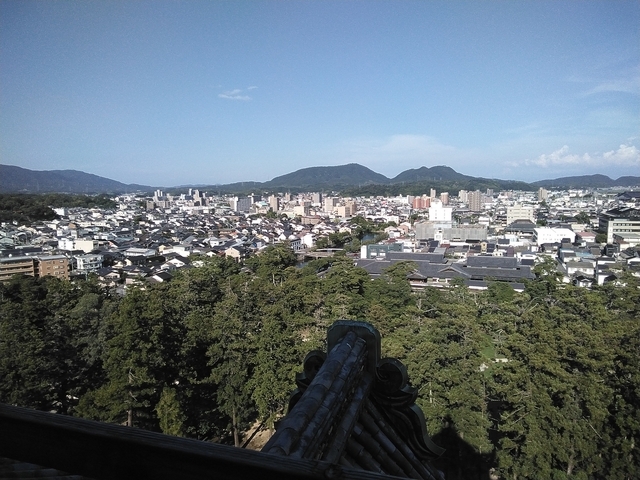 松江城から望む松江市街 2023 