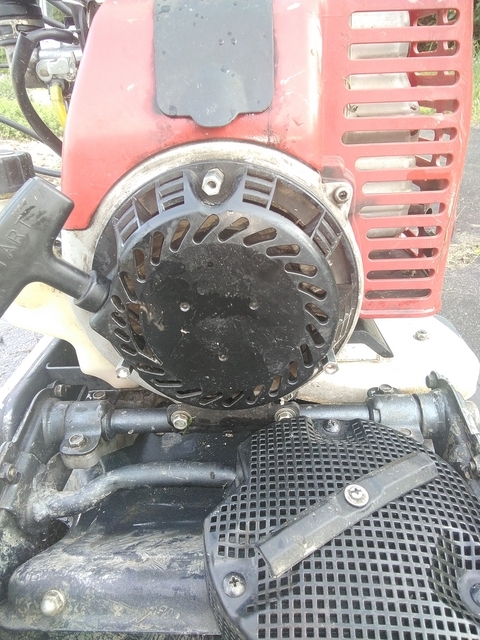 草刈り 2024 自走式草刈機の掃除 