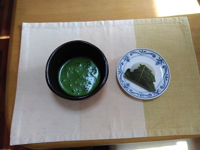 柏餅と抹茶 2025 