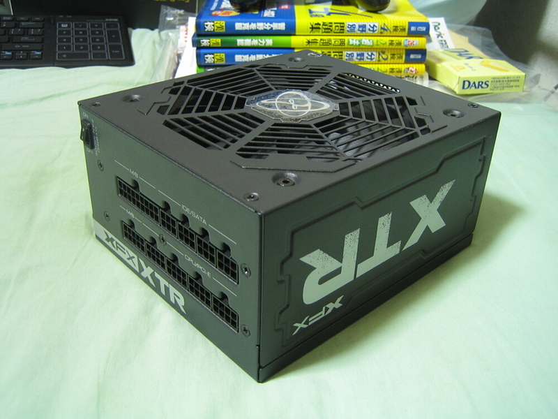 XFX XTR 650W 電源 XFX XTR 650 - UAP14475 のブログⅢ