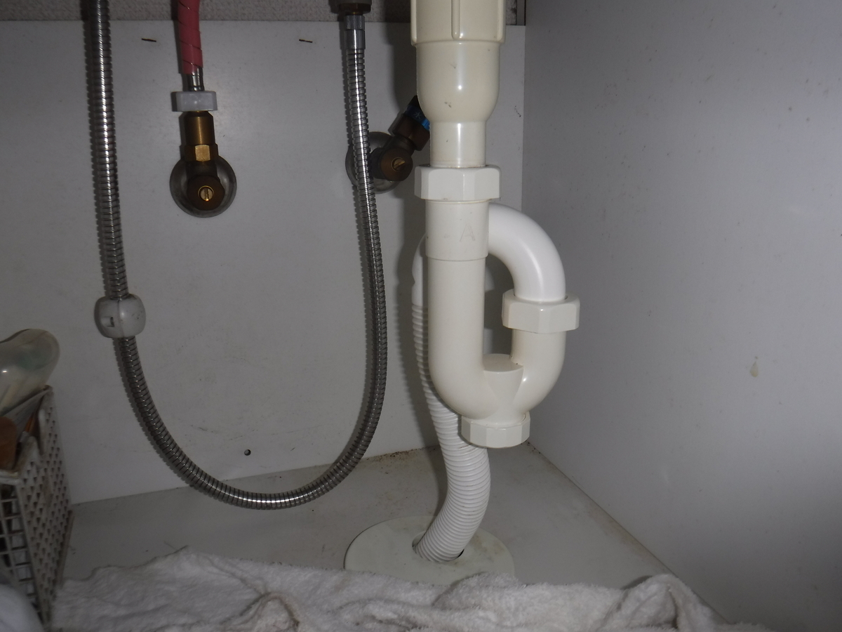 洗面化粧台 排水詰まり修理 - あなたにも出来るかも？水道修理ブログ