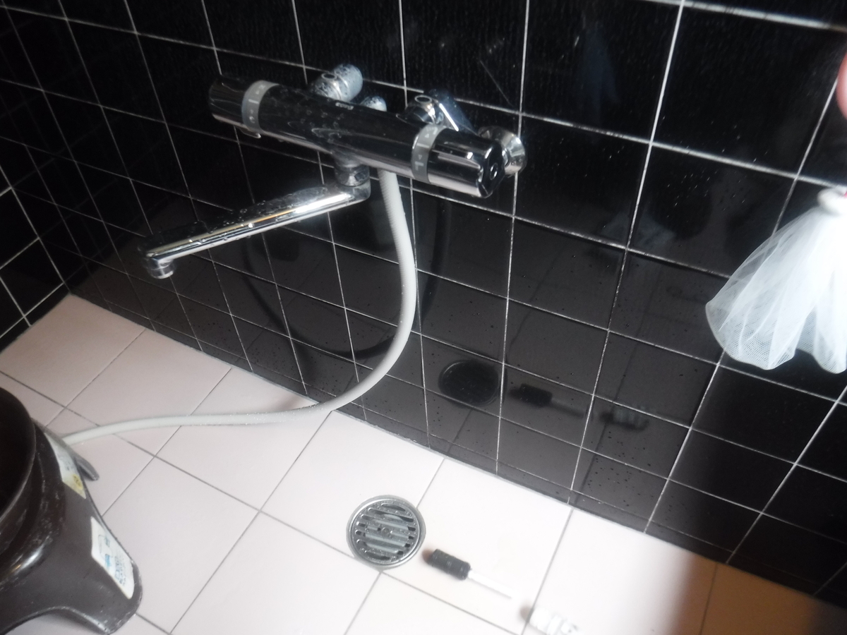 浴室サーモシャワー水栓 水漏れ修理 TOTO TMJ40C3R - あなたに