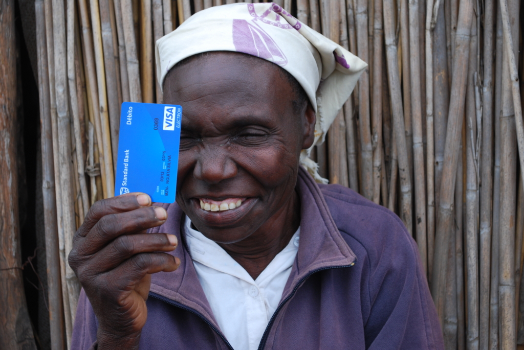 f:id:UNIC_Tokyo:20130718094307j:plain