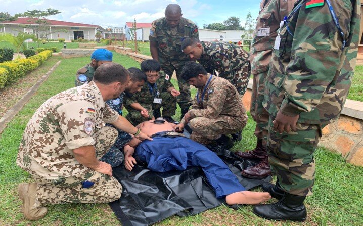 f:id:UNIC_Tokyo:20201202160722j:plain