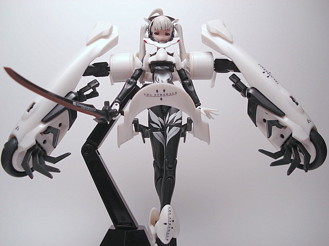 武装神姫 イーダ 電撃ホビーマガジンオリジナルカラーver レビュー