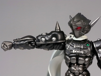 バンダイ S.H.フィギュアーツ 覚悟のススメ 強化外骨格 零 レビュー