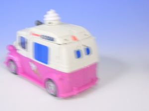 タカラトミー トランスフォーマーリベンジ RA-20 アイスクリーム