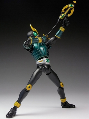 バンダイ S.H.フィギュアーツ 仮面ライダークウガ ペガサスフォーム