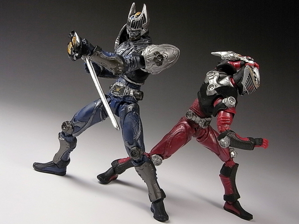 S.I.C.極魂 仮面ライダーナイト バンダイ S.I.C.極魂 仮面ライダーナイト レビュー - YOの玩具箱