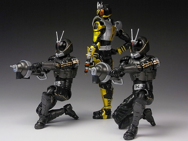 バンダイ S.H.フィギュアーツ ゼクトルーパー (シャドウ隊員ver