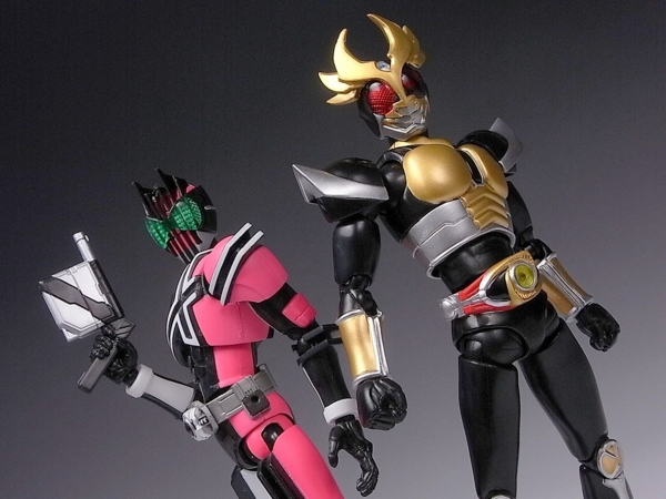 仮面ライダーアギトフルセット？　創絶　HPM HDM 創絶仮面ライダー アギトグランドフォーム、ギルス（2体