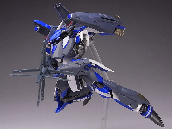 BANDAI - BANDAI ROBOT魂　スーパーメサイアバルキリー　ミハエル　ブラン機 バンダイ ROBOT魂 スーパーメサイアバルキリー(ミハエル・ブラン