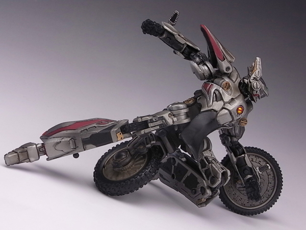 S.I.C.極魂 仮面ライダーファイズ SB-555V オートバジン wyw801m バンダイ S.I.C.極魂 SB-555V オートバジン レビュー - YOの玩具箱