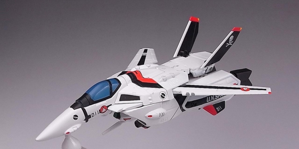 海洋堂 リボルテックヤマグチ 三段変形バルキリー VF-1A 【一条