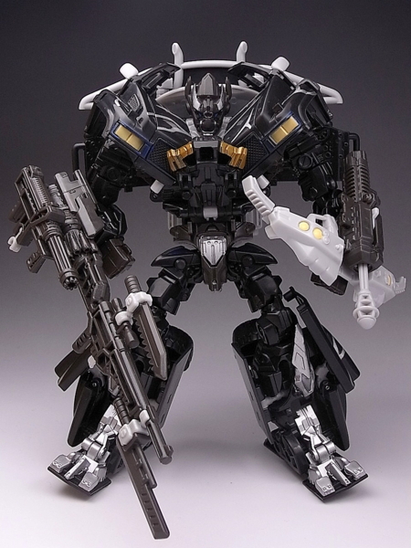 未開封　リーコンアイアンハイド トランスフォーマーリベンジ N.E.S.T. リーコンアイアンハイド