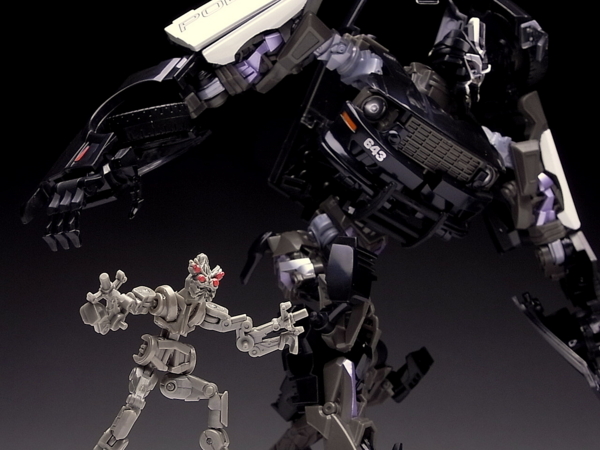トランスフォーマーリベンジ RD-24 ディセプティコン バリケード