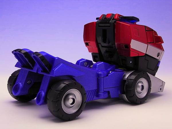 トランスフォーマー アニメイテッド TA01 オプティマスプライム