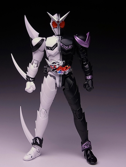 S.H.フィギュアーツ 仮面ライダーW ファングジョーカー レビュー - YO