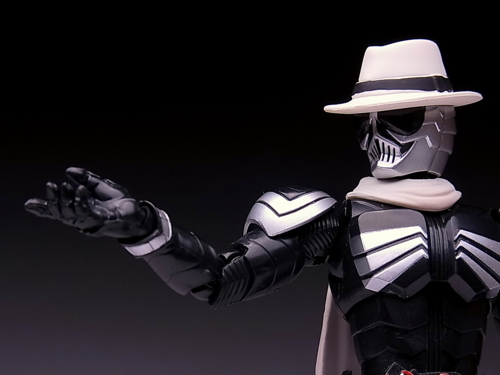 S.H.フィギュアーツ 仮面ライダースカル レビュー - YOの玩具箱