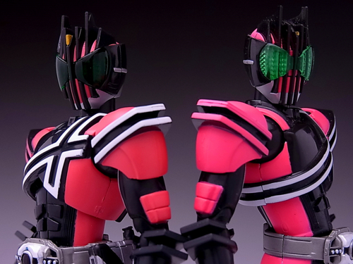 S.H.フィギュアーツ 仮面ライダーディケイド 激情態 レビュー - YOの玩具箱