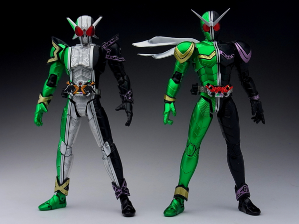 S.H.フィギュアーツ 仮面ライダーW サイクロンジョーカー