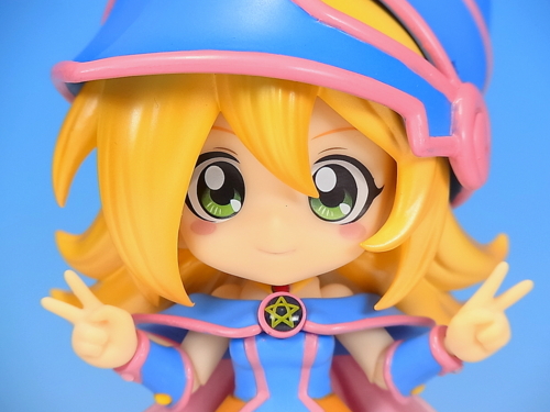 キューポッシュ ブラック・マジシャン・ガール レビュー - YOの