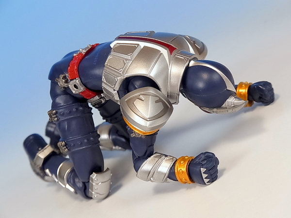 S.H.フィギュアーツ 仮面ライダーブレイド レビュー - YOの玩具箱