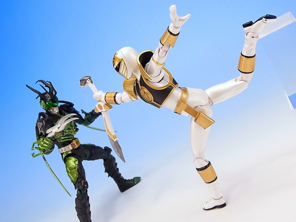 S.H.Figuarts キバレンジャー レビュー - YOの玩具箱