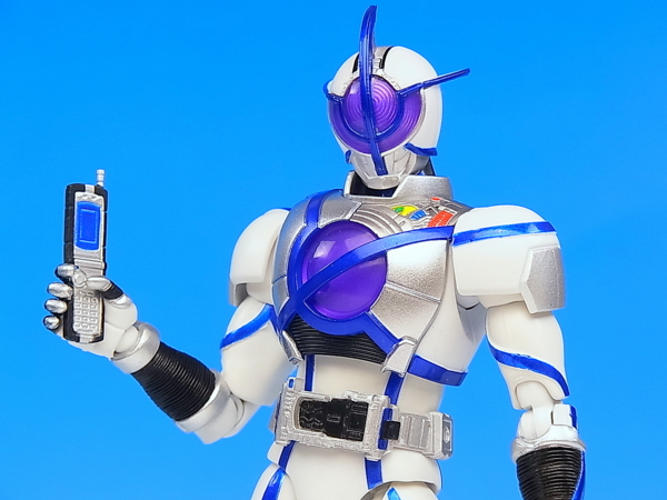 S.H.フィギュアーツ 仮面ライダーサイガ レビュー - YOの玩具箱