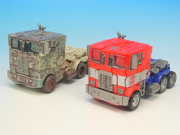 トランスフォーマーロストエイジ オプティマスプライム ラスティver