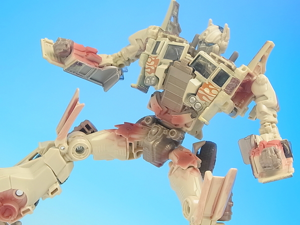 レビュー：TFロストエイジ トイザらス限定 オプティマスプライム
