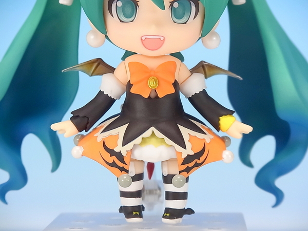 ねんどろいど 初音ミク ハロウィンVer. Amazon.co.jp: ねんどろいど キャラクター・ボーカル・シリーズ