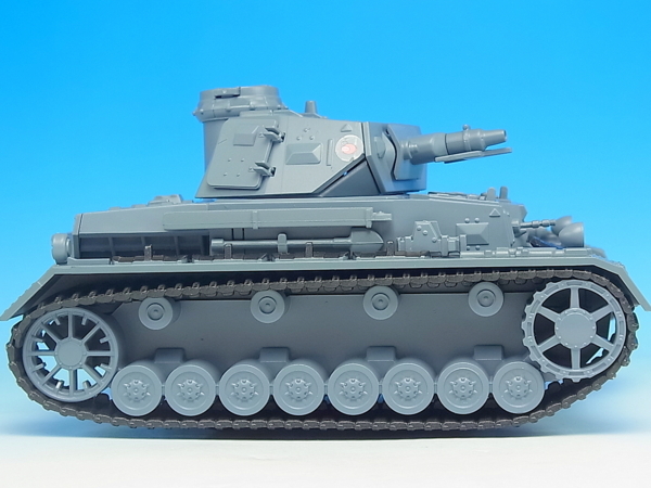 ねんどろいどもあ 四号戦車D型 レビュー - YOの玩具箱