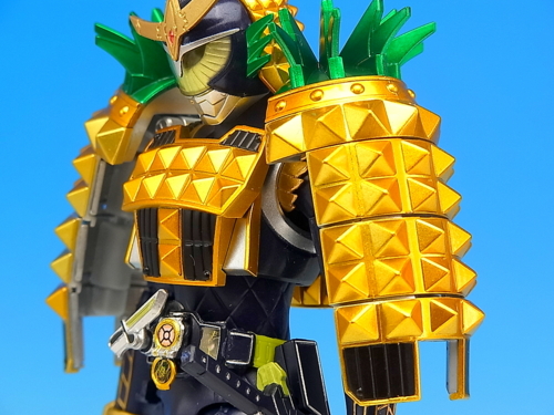 S.H.フィギュアーツ 仮面ライダー鎧武 パインアームズ ＆ 仮面ライダー