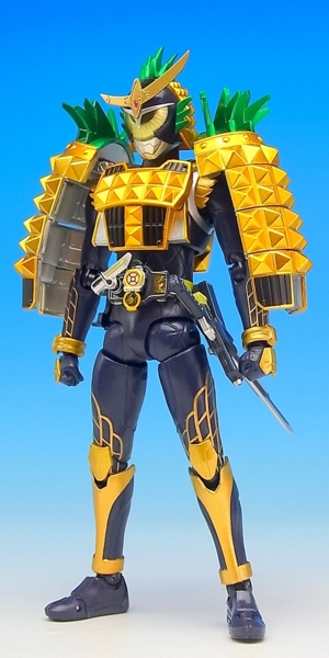 S.H.フィギュアーツ 仮面ライダー鎧武 パインアームズ ＆ 仮面ライダー
