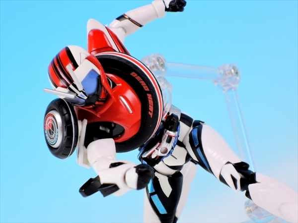 S.H.フィギュアーツ 仮面ライダーデッドヒートマッハ レビュー - YOの