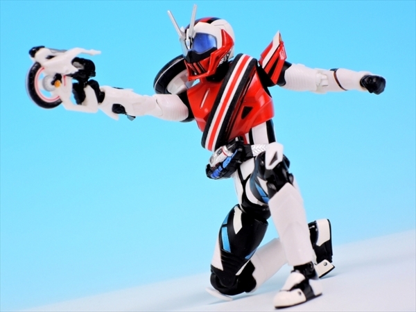 S.H.フィギュアーツ 仮面ライダーデッドヒートマッハ レビュー