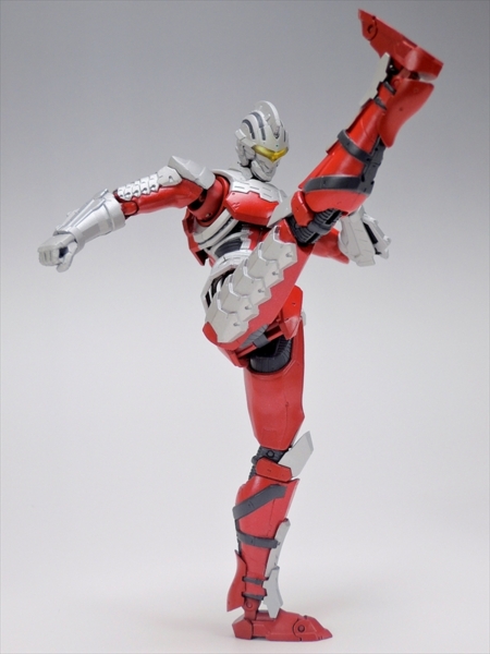 ウルトラアクト　SHフィギュアーツ　ウルトラマンスーツ Amazon.co.jp: TAMASHII NATIONS ウルトラアクト × S.H.フィギュ