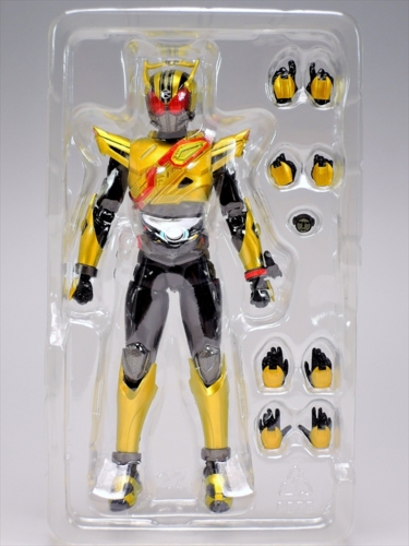 レビュー】S.H.Figuarts ゴルドドライブ [仮面ライダードライブ]