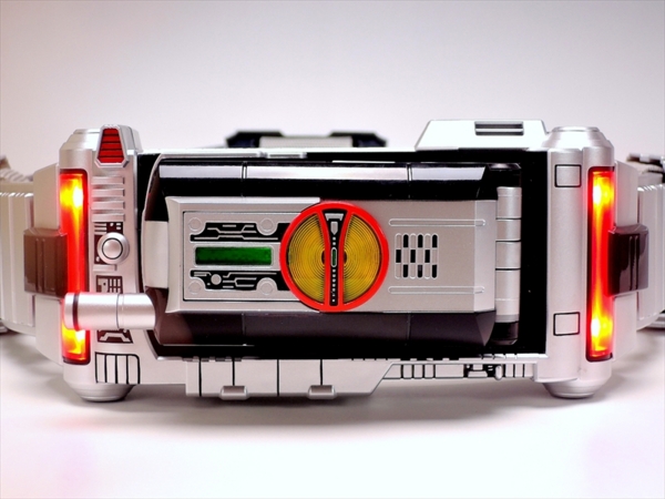 Yoshikai-555-専用ページ 仮面ライダー555 CSMファイズドライバー レビュー - YOの玩具箱