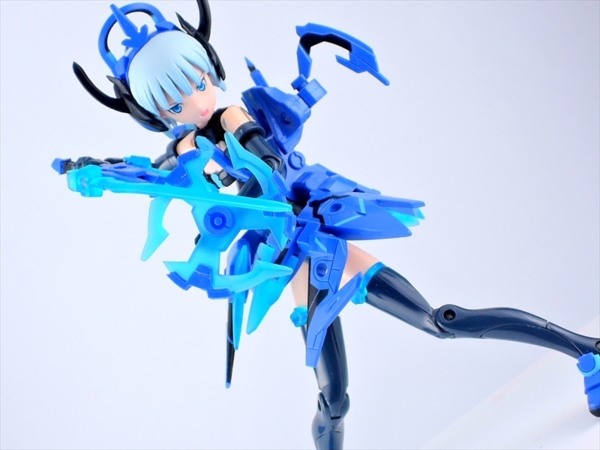 武装神姫 剣士型MMS ジールベルン サファイア レビュー - YOの玩具箱