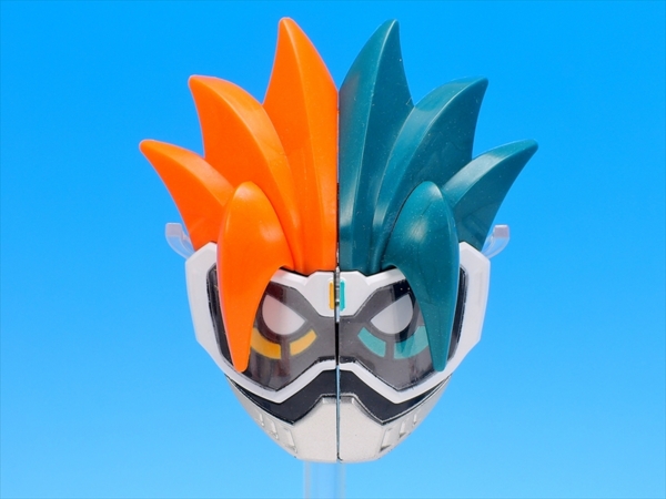 LVUR11,12 仮面ライダーエグゼイド ダブルアクションゲーマー レベルXX