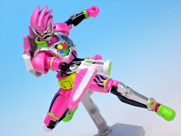 大装動 仮面ライダーエグゼイド で遊ぼう！ - YOの玩具箱