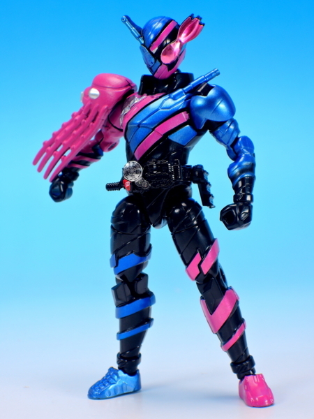 創動 仮面ライダービルドシリーズ Amazon | BANDAI 創動 仮面ライダービルド BUILD FINAL