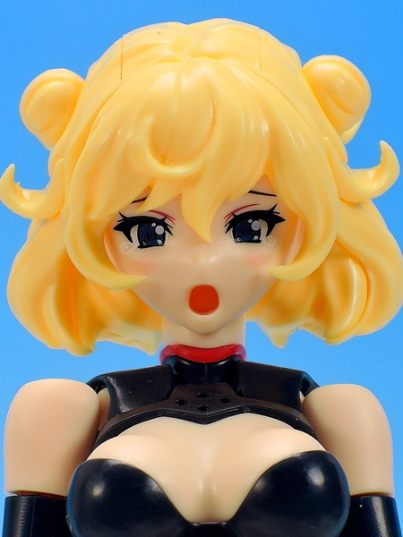 ダークアドヴェント　ソフィアDXバージョン（改造品） アルファマックス DarkAdvent Dragondress ソフィア を作る！ その1