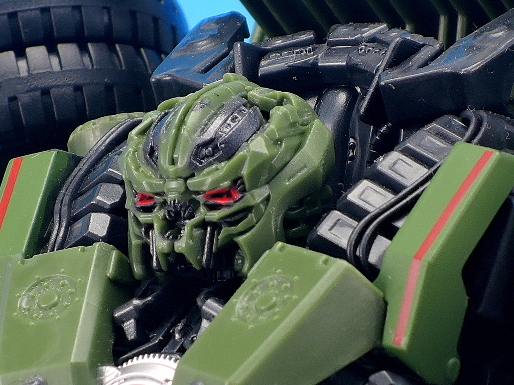 SS-34 ディセプティコンロングハウル で遊ぶ - YOの玩具箱